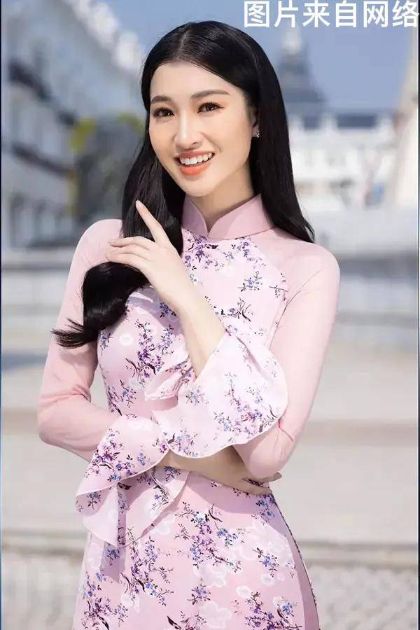 越南90后女艺人,颜值排名前五,你最喜欢谁?