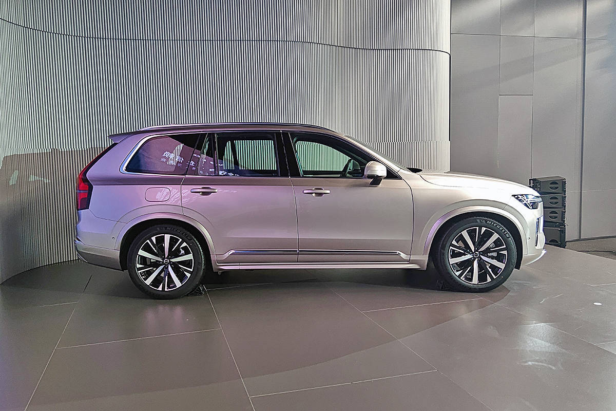 2025上海车展沃尔沃新款xc90亮相