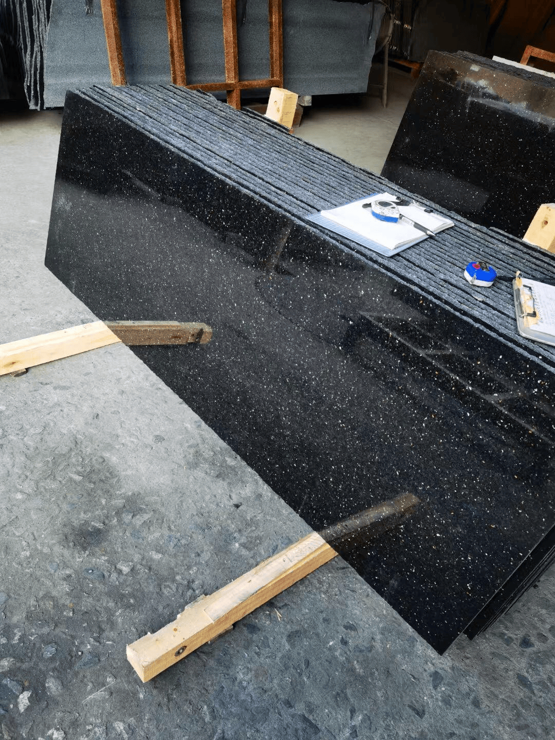 黑金沙花岗岩大理石3公分水景多少钱一平方