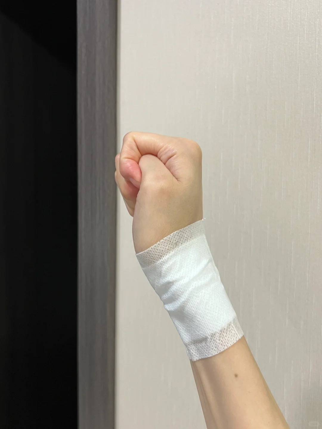 手腕疼听劝,真的感受到了热敷的威力