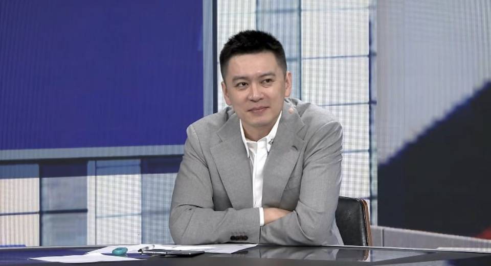 杨鸣解说NBA季后赛，收视率或创新高，杜锋也有新任务！