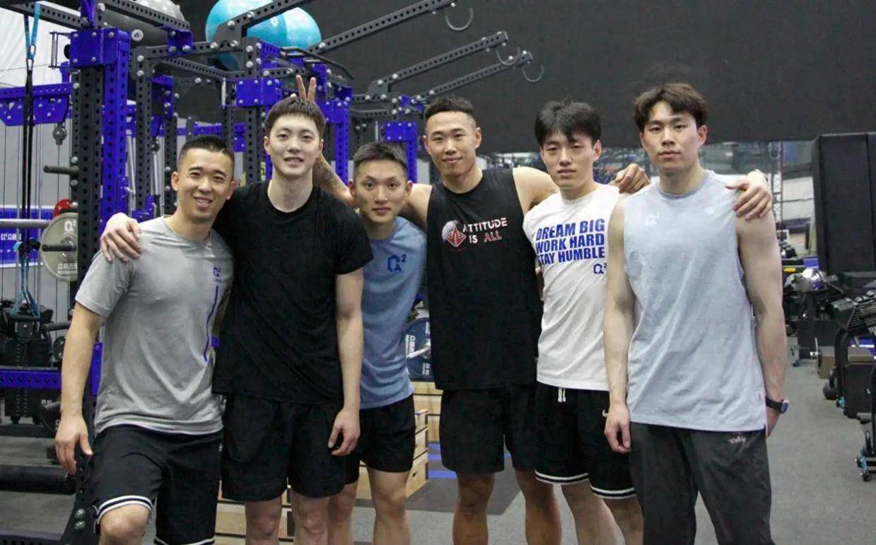 广东男篮引援或敲定！28岁男篮国手合同到期，和胡明轩训练