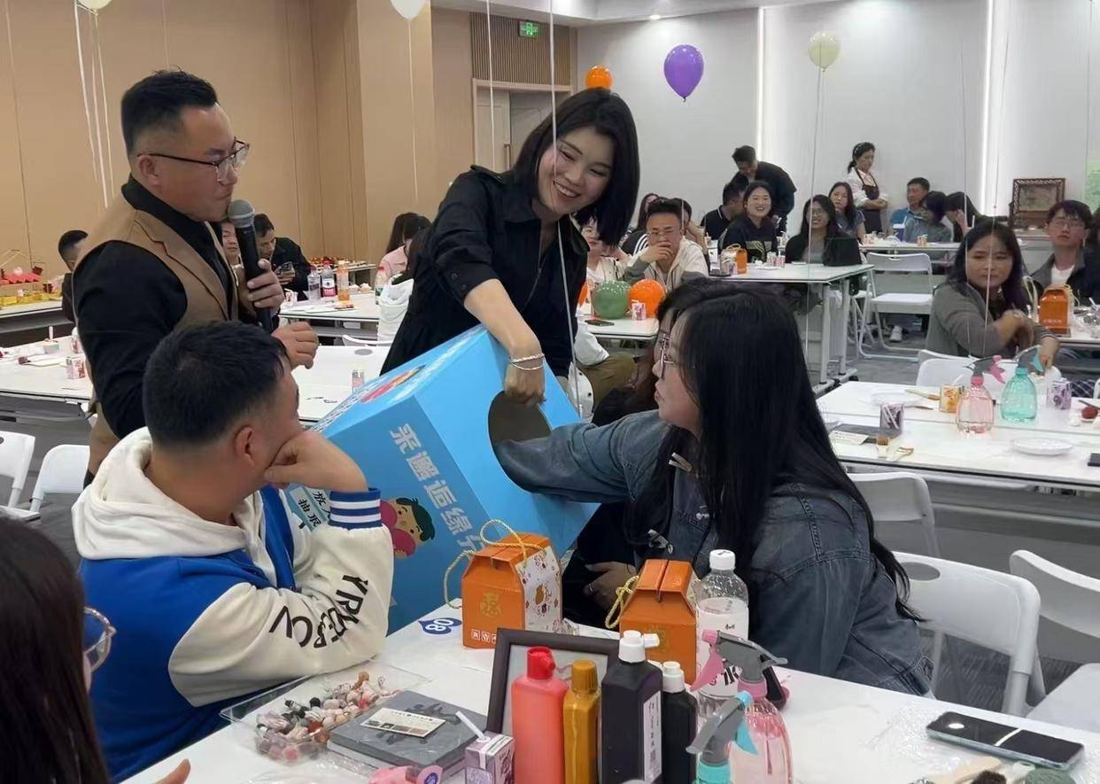 "百年工会·青春有约·悦动湖城"青年交友联谊活动