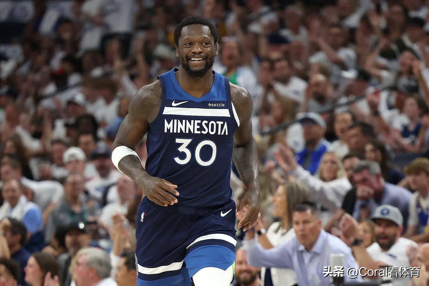热门秀问答NBA最强球员！弗拉格等多人选约基奇 佩蒂福德选哈登