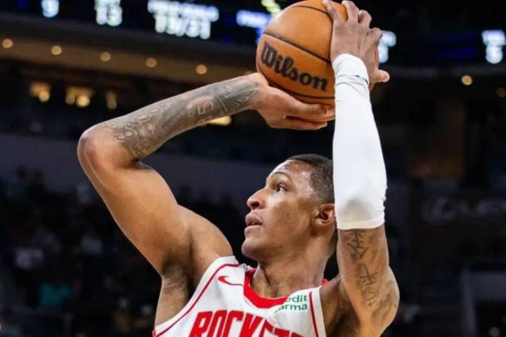 NBA火箭队小贾巴里练控运还是放大投篮的优势？_运球_三分球命中率_训练