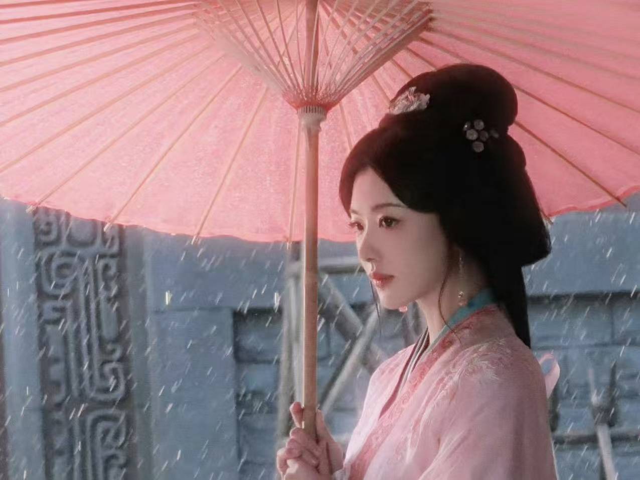 女配不同命，《榜上佳婿》半透明，孔雪儿为何《折腰》爆火？_搜狐网, image size:1276x956