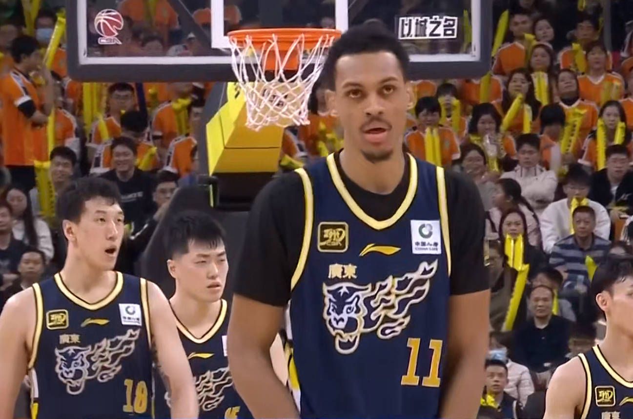太适合广东队！CBA“全能内线”可能被杜锋看中，能取代莫兰德？