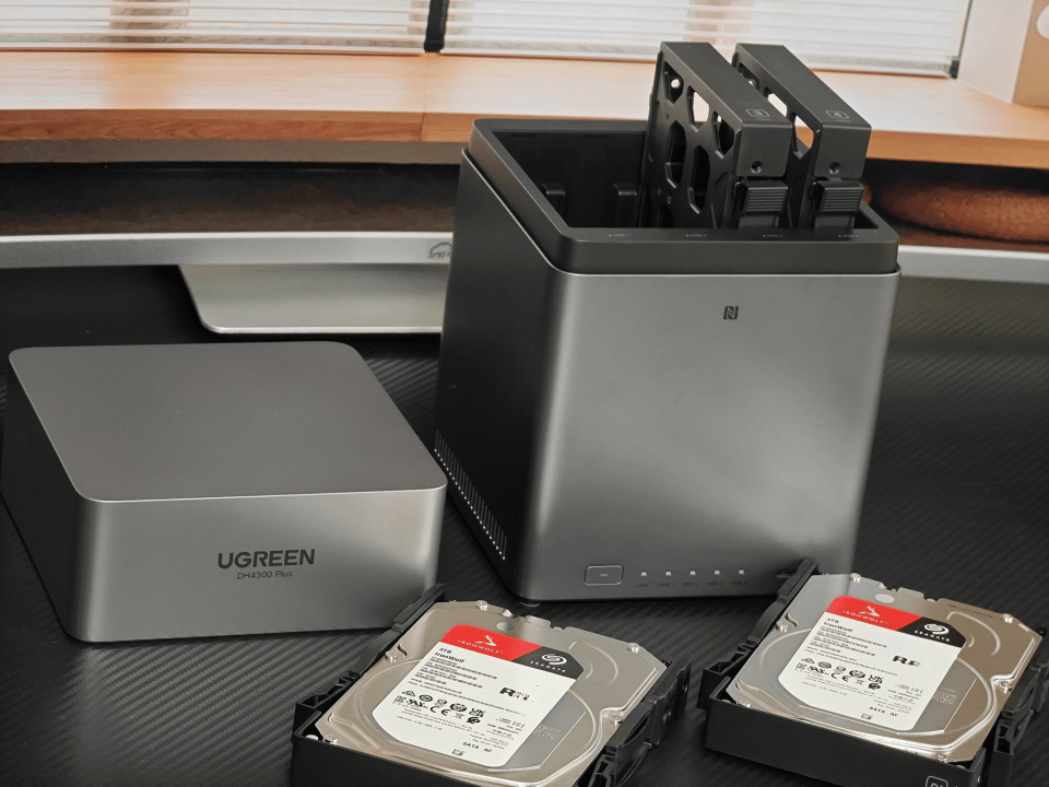 618+国补双重优惠:千元入门级NAS绿联私有云DH4300 Plus究竟值不值?