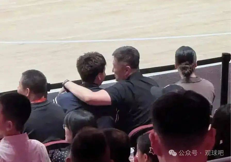 5月26日凌晨，女篮传来李梦、李月汝、张子宇新消息！