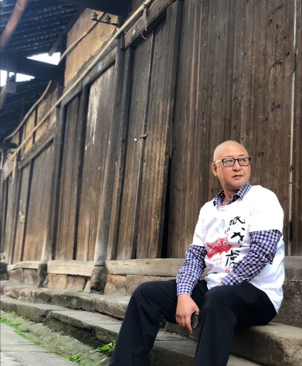 最牛"副市长"樊建川:散尽80亿,遗嘱公开后令人敬佩不已