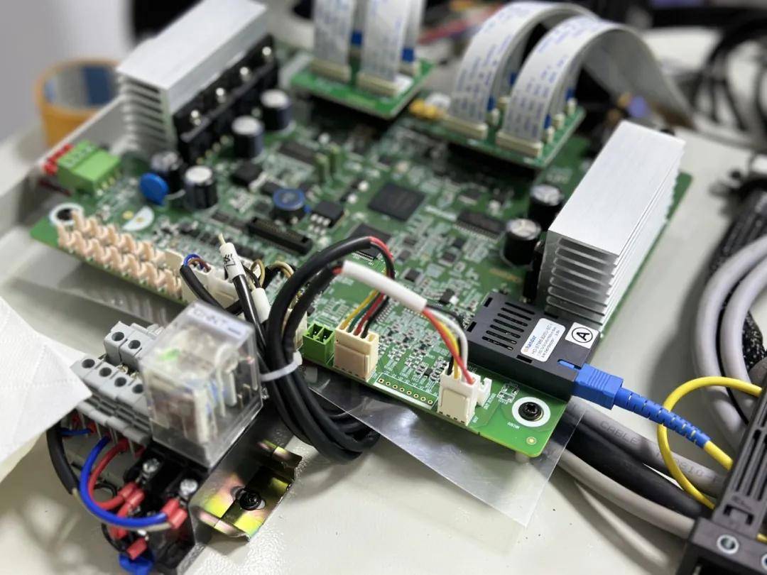 "50 Terms in the UV Printing Industry | Lecture 1": Printer Circuit Boards 1 e1a18e6d52cb4e92bbc40427bf3d13b9