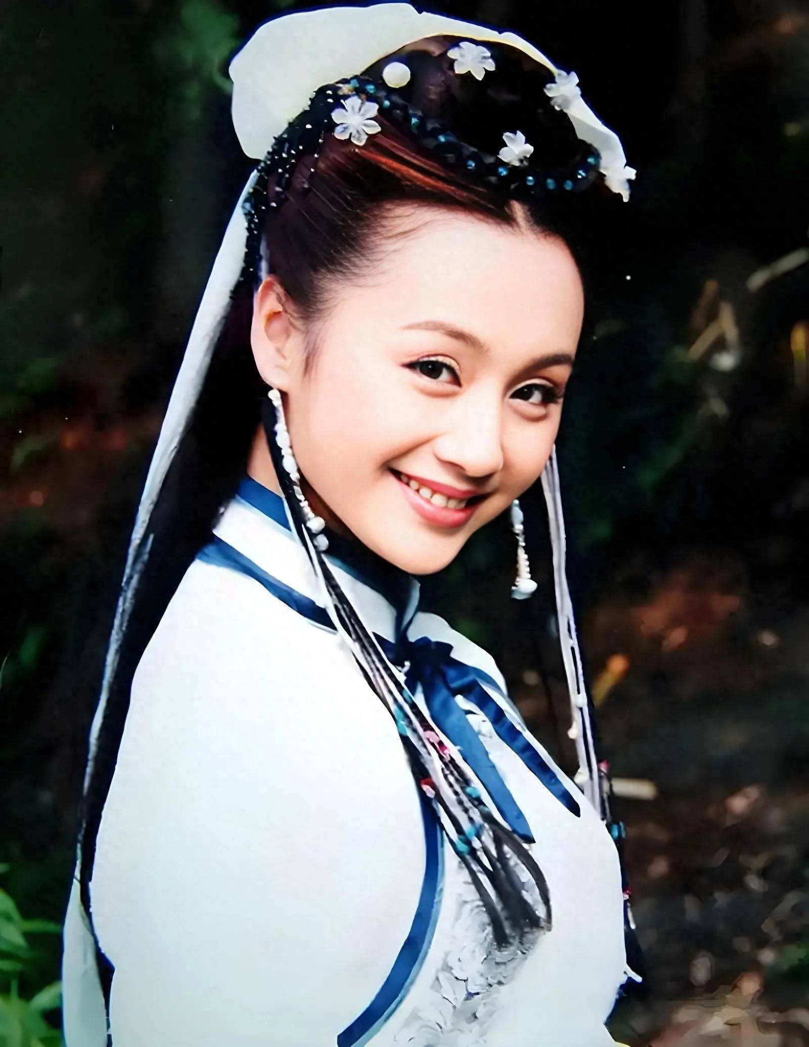 曹颖事业巅峰转身选择陪伴书写另一种圆满