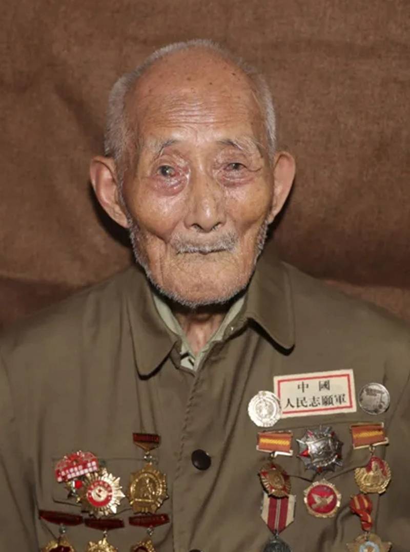 他在上甘岭战役中立下大功,回国后却隐姓埋名,回到农村当农民