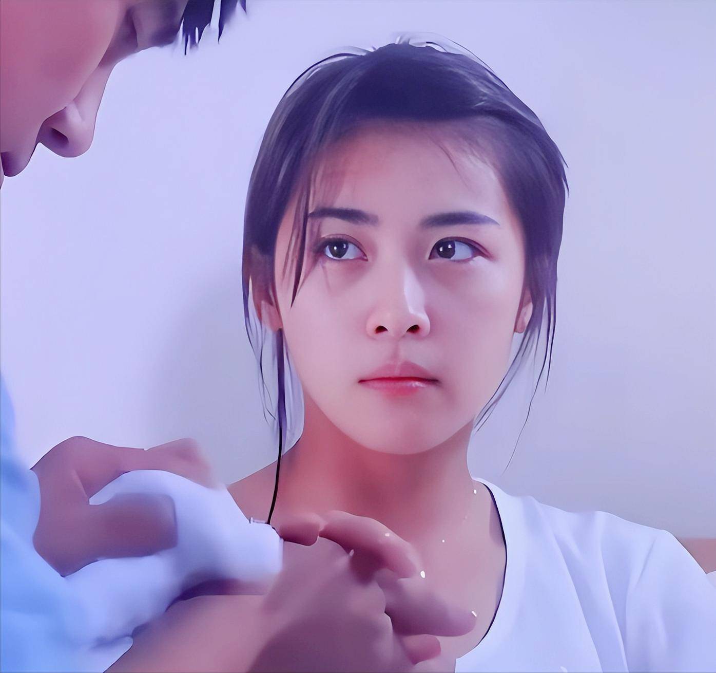 偶遇《色即是空》女主河智苑,46岁逆龄美貌,冻龄女神状态惊艳