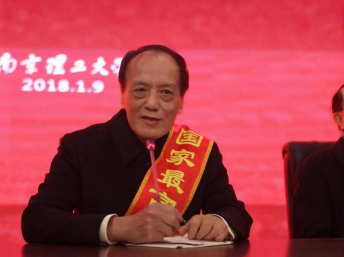 美俄都没攻克的世界难题,被中国80岁老头拿下,获国家最高奖