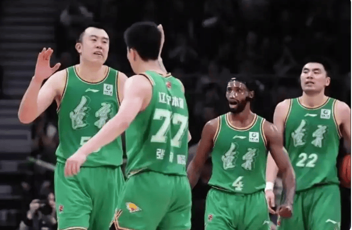 正式离队，辽宁离队第1人锁定，加盟豪门，合同曝光，张镇麟祝福