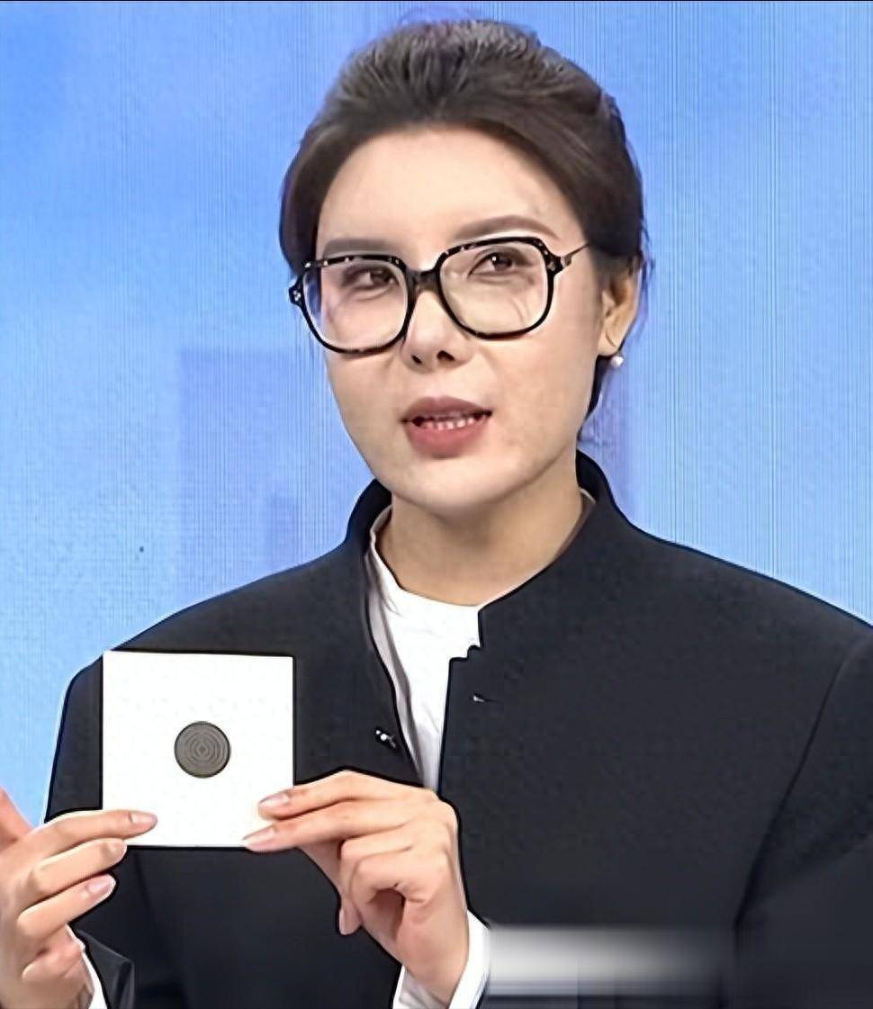 奥运冠军杜丽近况:大变样疑整容,颜值逆天变女神,41岁风韵犹存