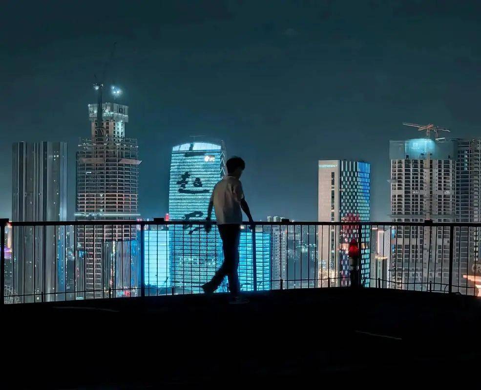 以后50%的中国人，买房可能会“买得起，住不起”，3项成本难以负担