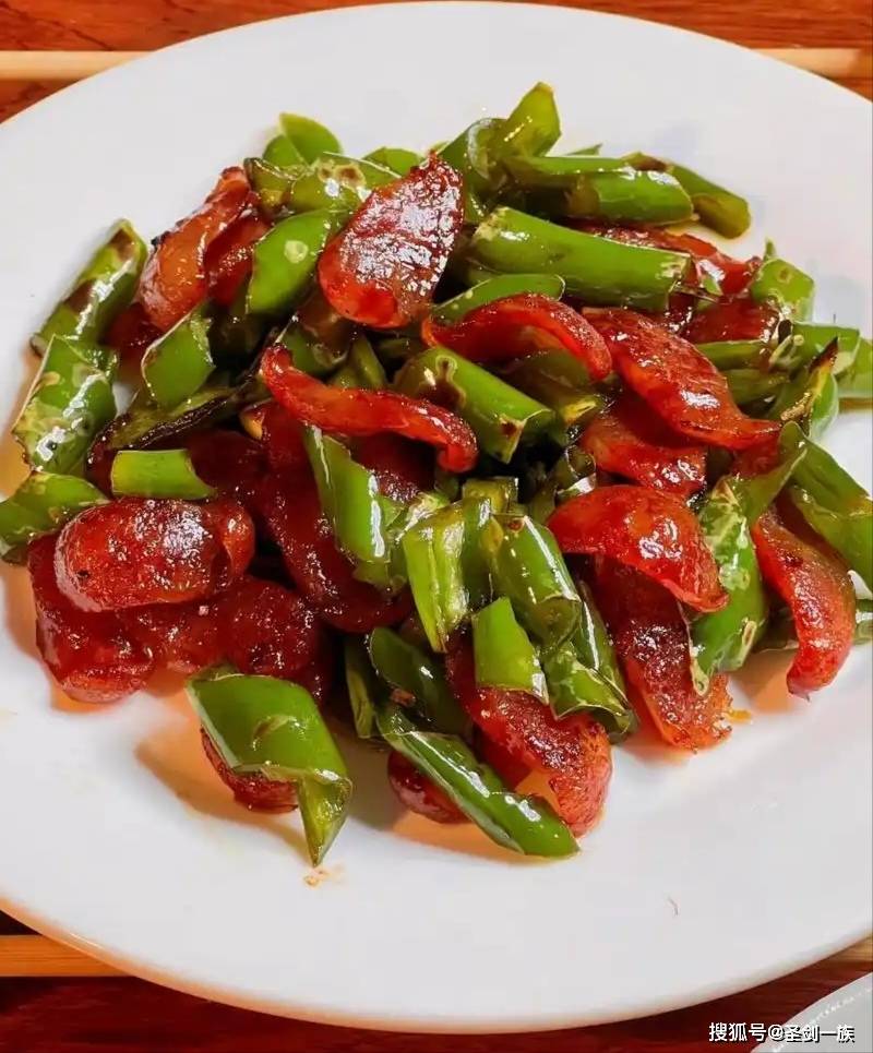 父亲节，无论再忙，这8道“硬菜”要端上桌，养脾胃，强筋骨__父亲节，无论再忙，这8道“硬菜”要端上桌，养脾胃，强筋骨