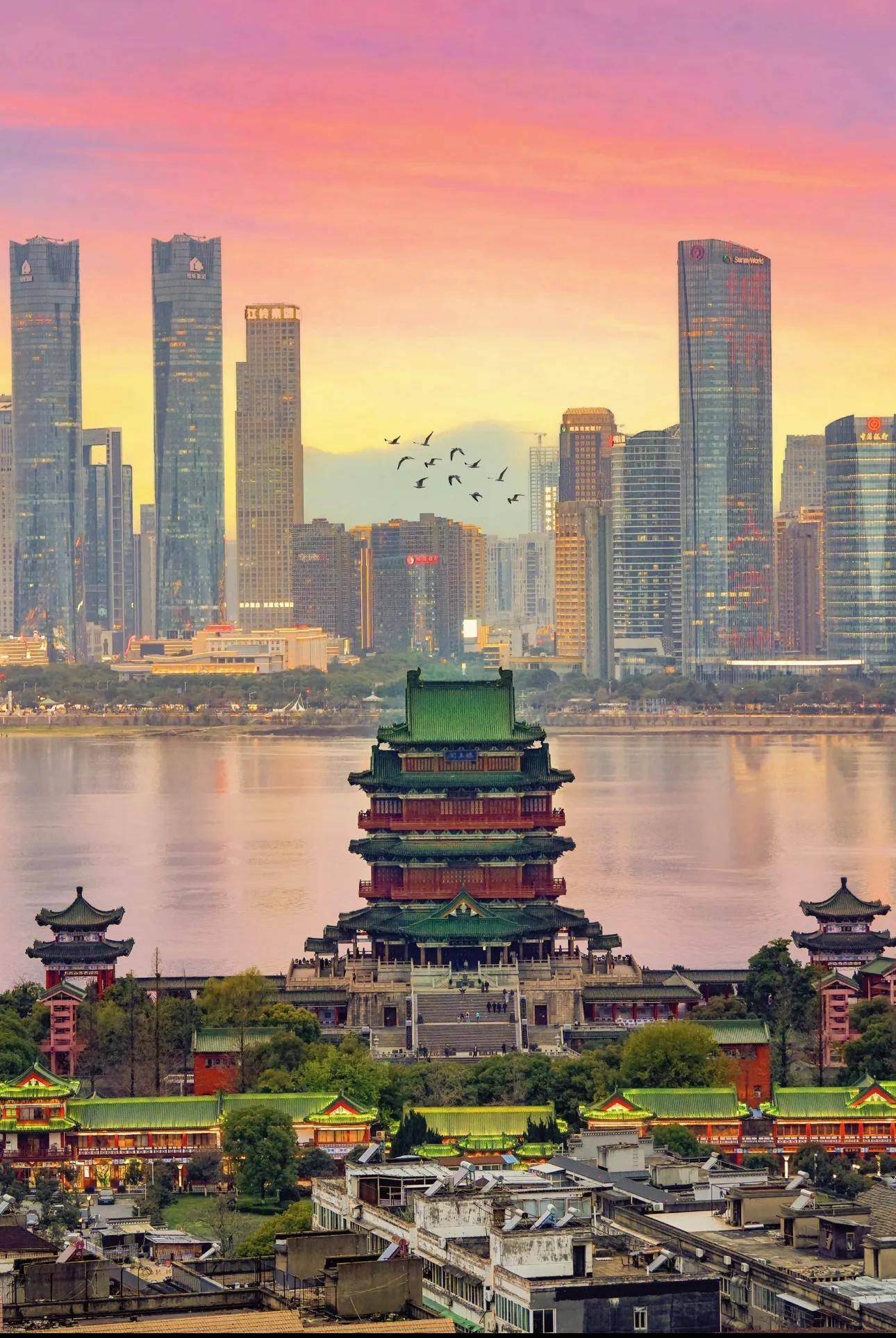 _南昌离长沙有多少公里_南昌与长沙的距离