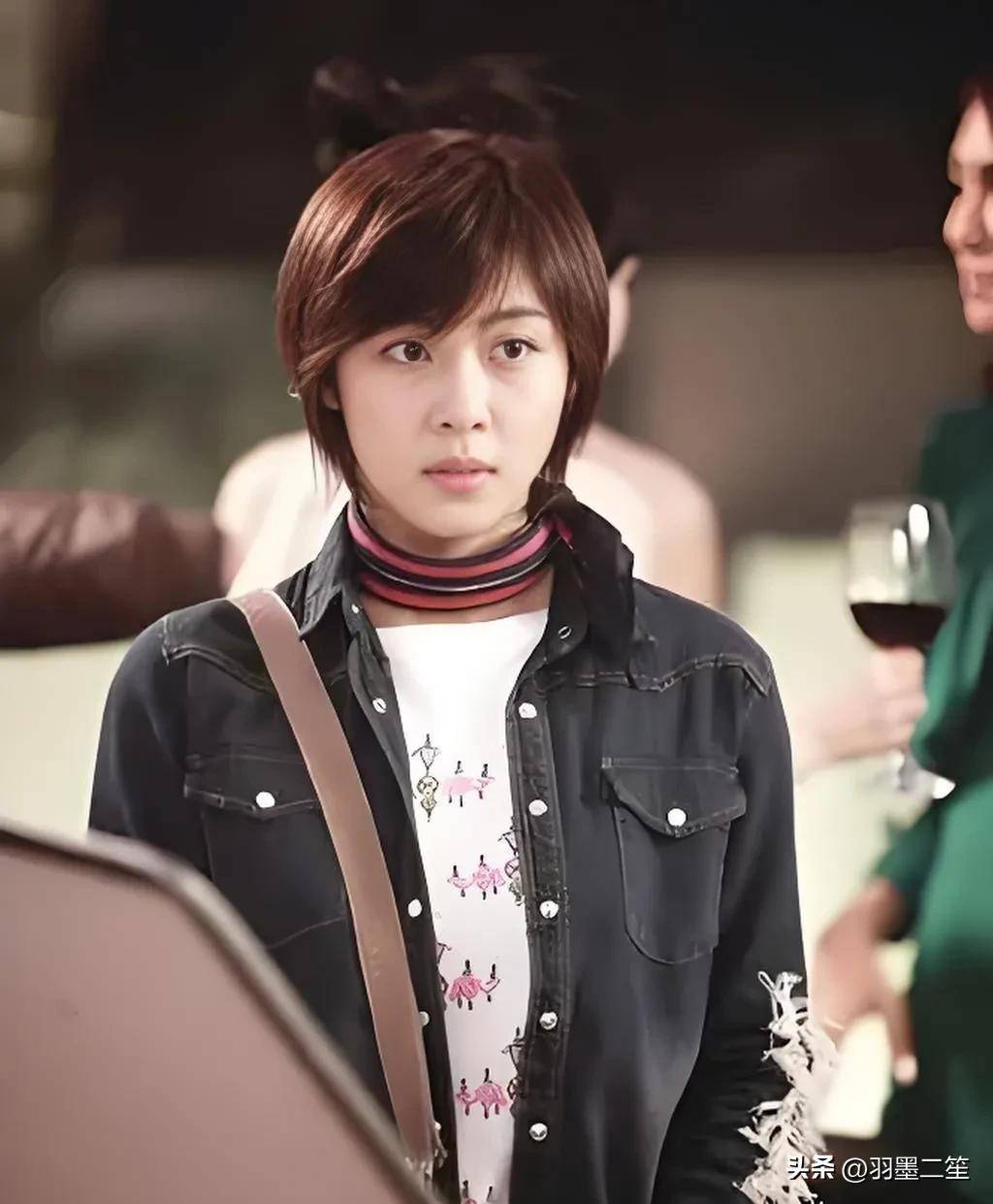 47岁河智苑生图曝光,身材逆天,网友惊呼不敢相信年龄