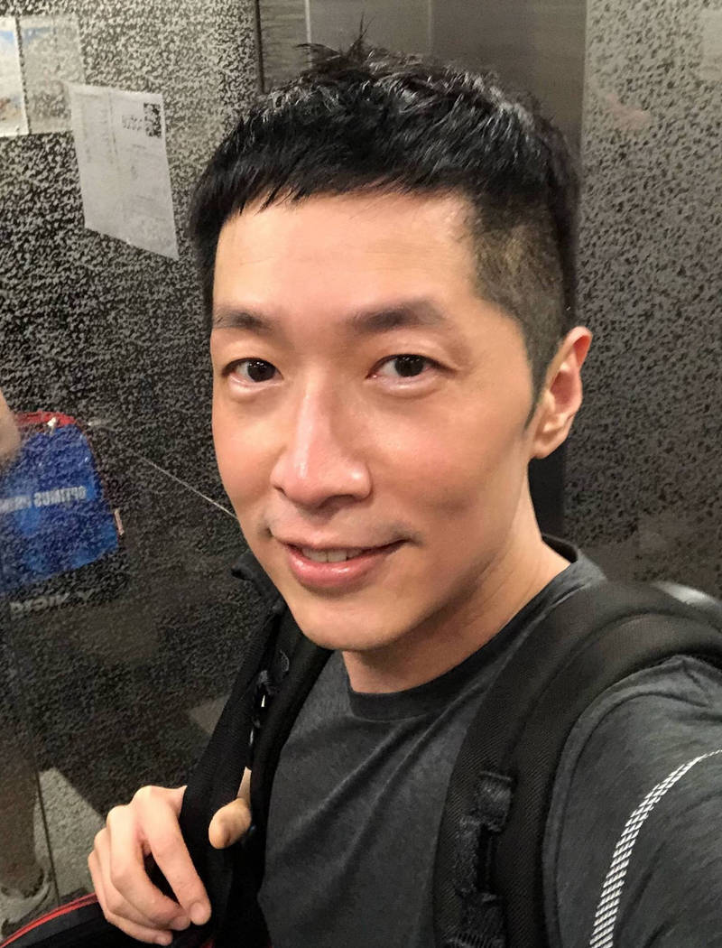 53岁"最帅康熙"马浚伟升职,下月起任香港知名公司ceo
