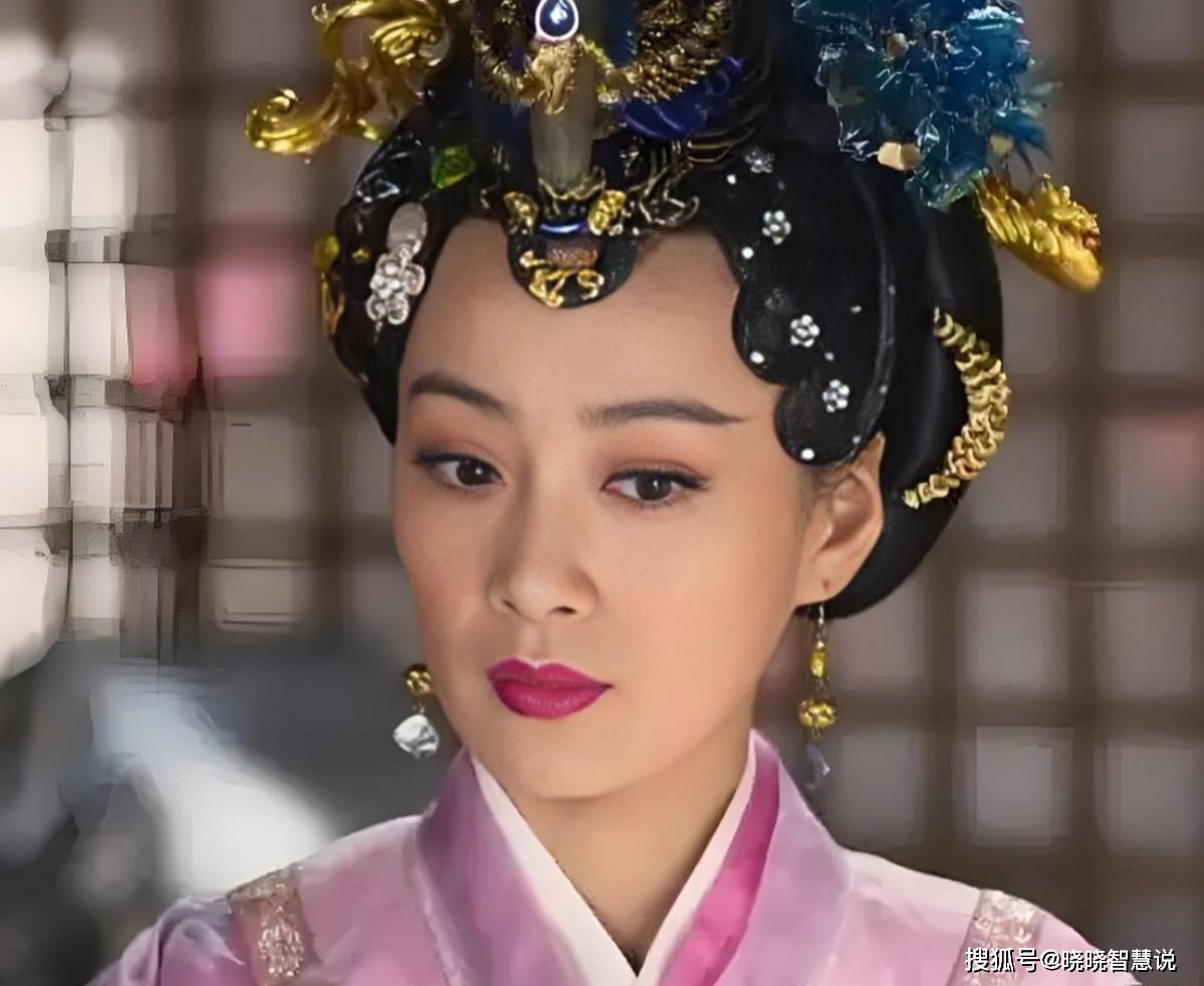 芈茵她妈是齐国公主,刚嫁进楚国就生了女儿,之后再没动静