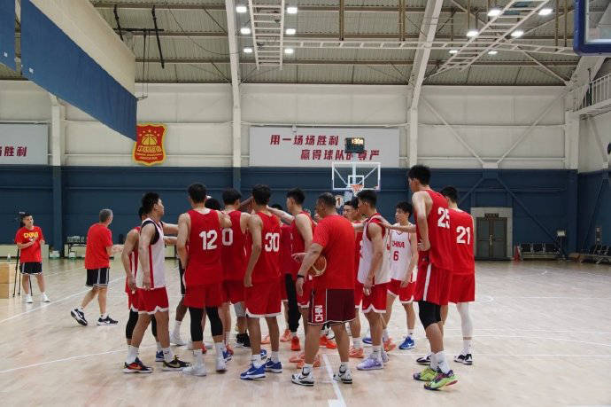 7月2日中国男篮最新消息！郭士强透露两大计划，2核心后卫霸气表态