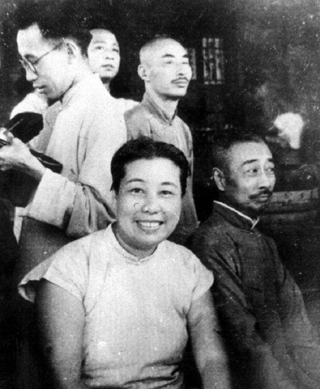 _鲁迅后人香港演员_鲁迅后人有的当明星有的干什么