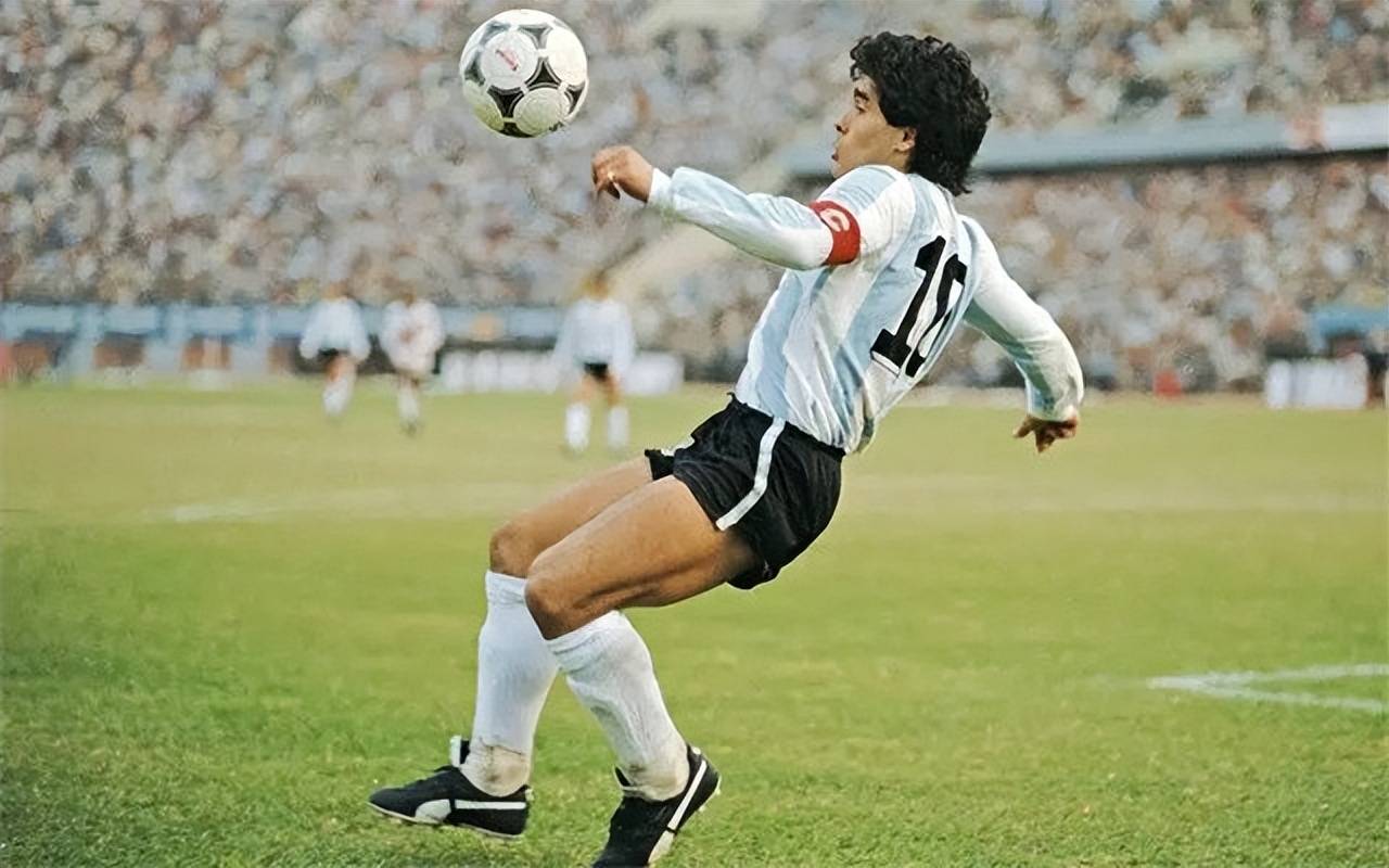 阿根廷 世界杯马 拉多纳相关图片2