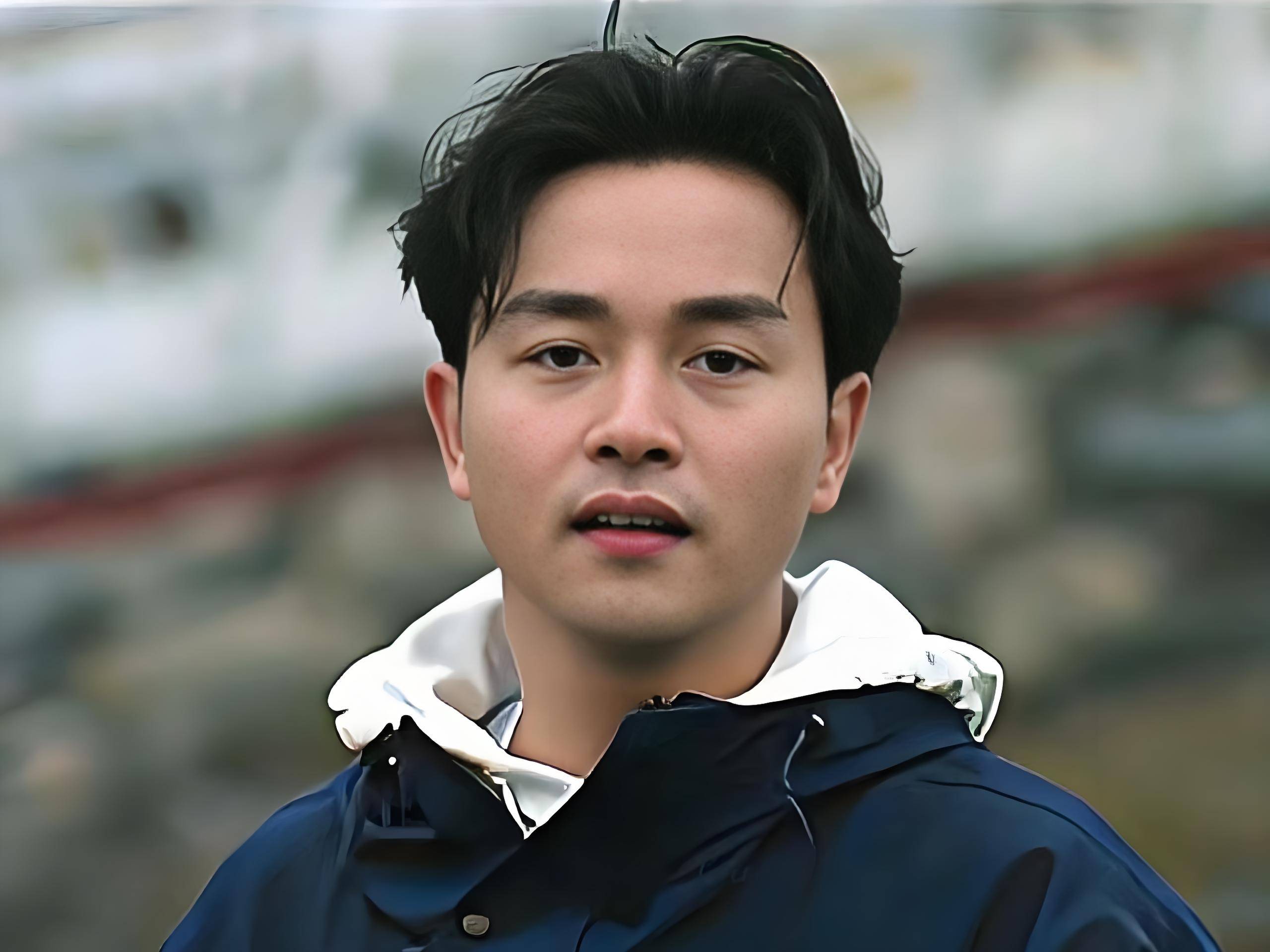 张国荣坠楼自杀22年后,王晶道出内情:死因与内地大佬有关