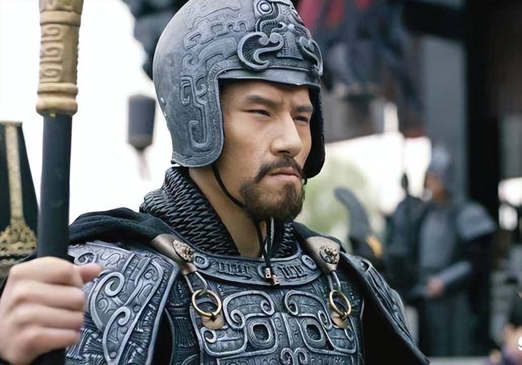 曹丕 难怪曹丕只活了40岁，曹操尸骨未寒他就做了两件令人不齿的事_