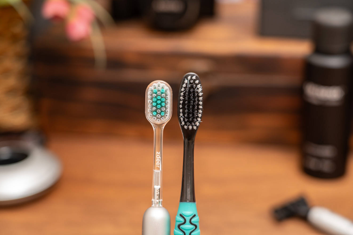 刷牙也能提供情绪价值?左点轻奢艺术牙刷:指尖上的金属美学