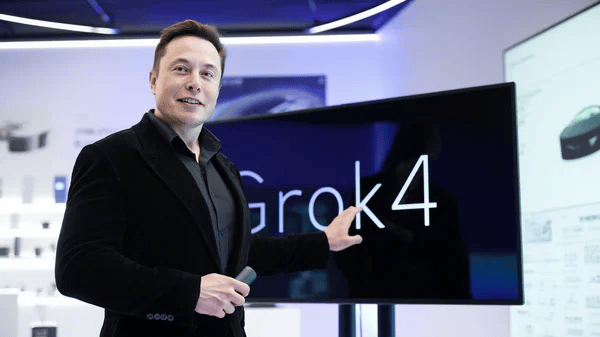 AI智能觉醒：Grok 4登顶全球，下一场革命将在“长寿科技”爆发？