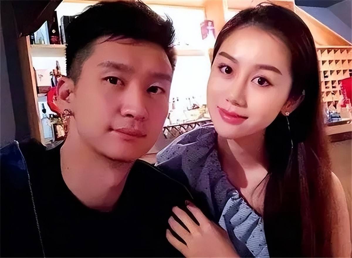 孙悦娇妻陈露现状：打高尔夫穿名牌，在美国很滋润，回应网络相亲