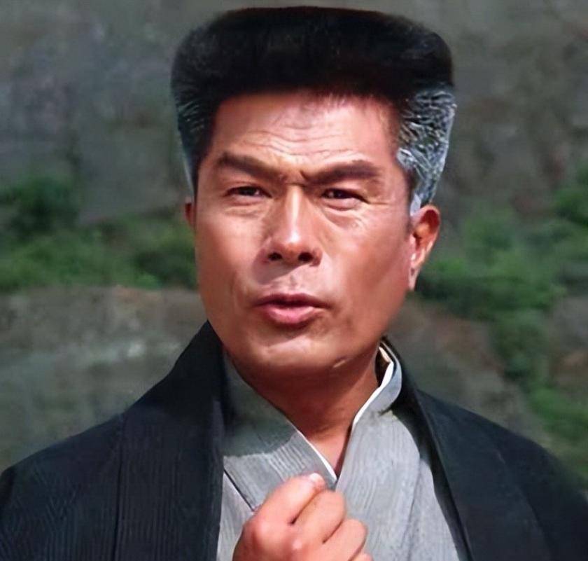 仓田保昭:我看到李连杰站在光子旁边,我就知道他是搏击高手