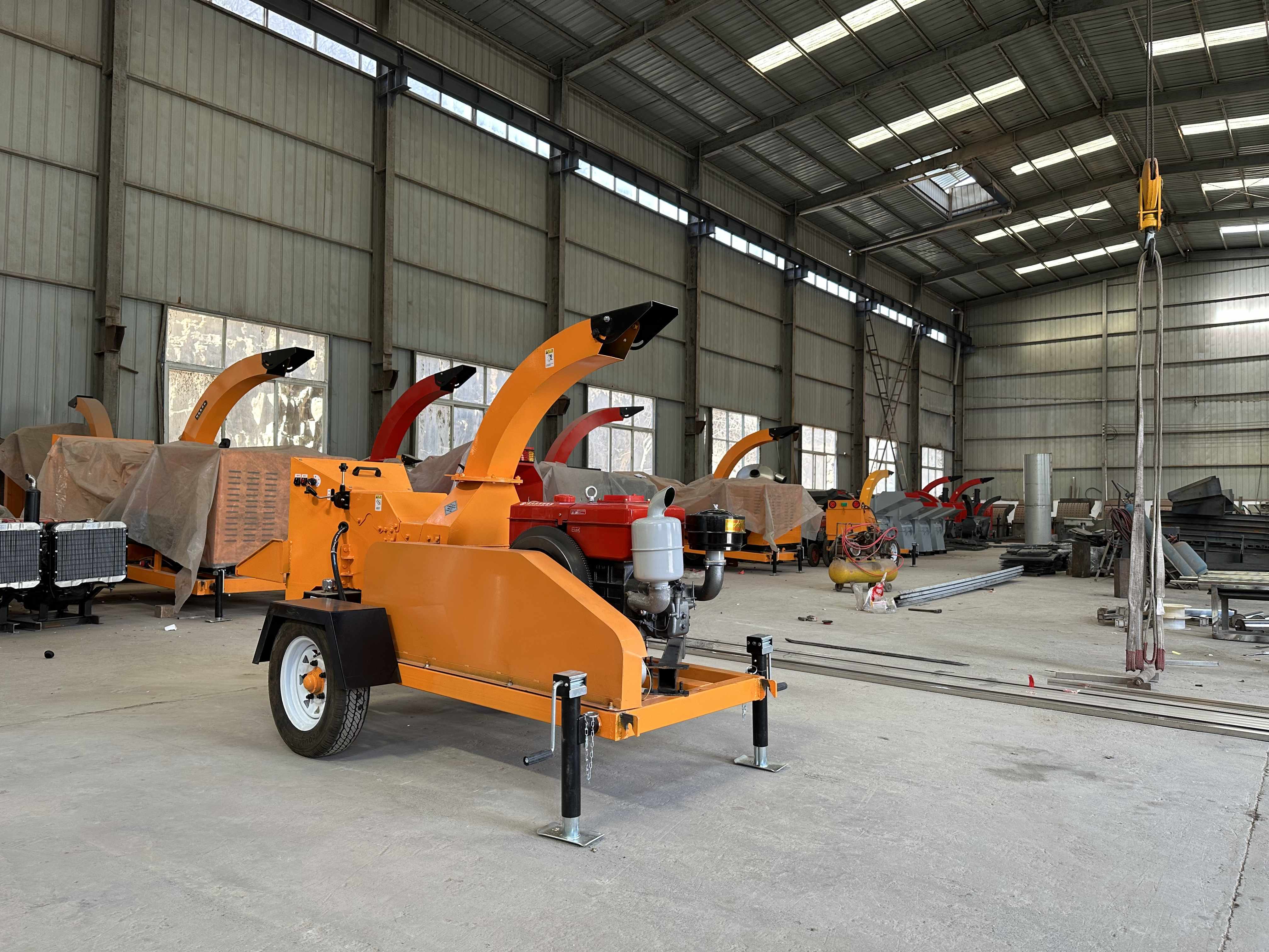 小型树枝树叶粉碎机源头厂家