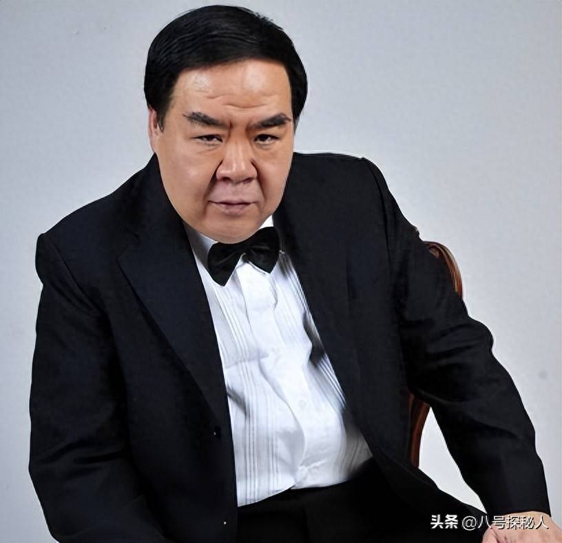 怀旧80年代港星,"肥猫"郑则仕,凭3次转折逆袭人生