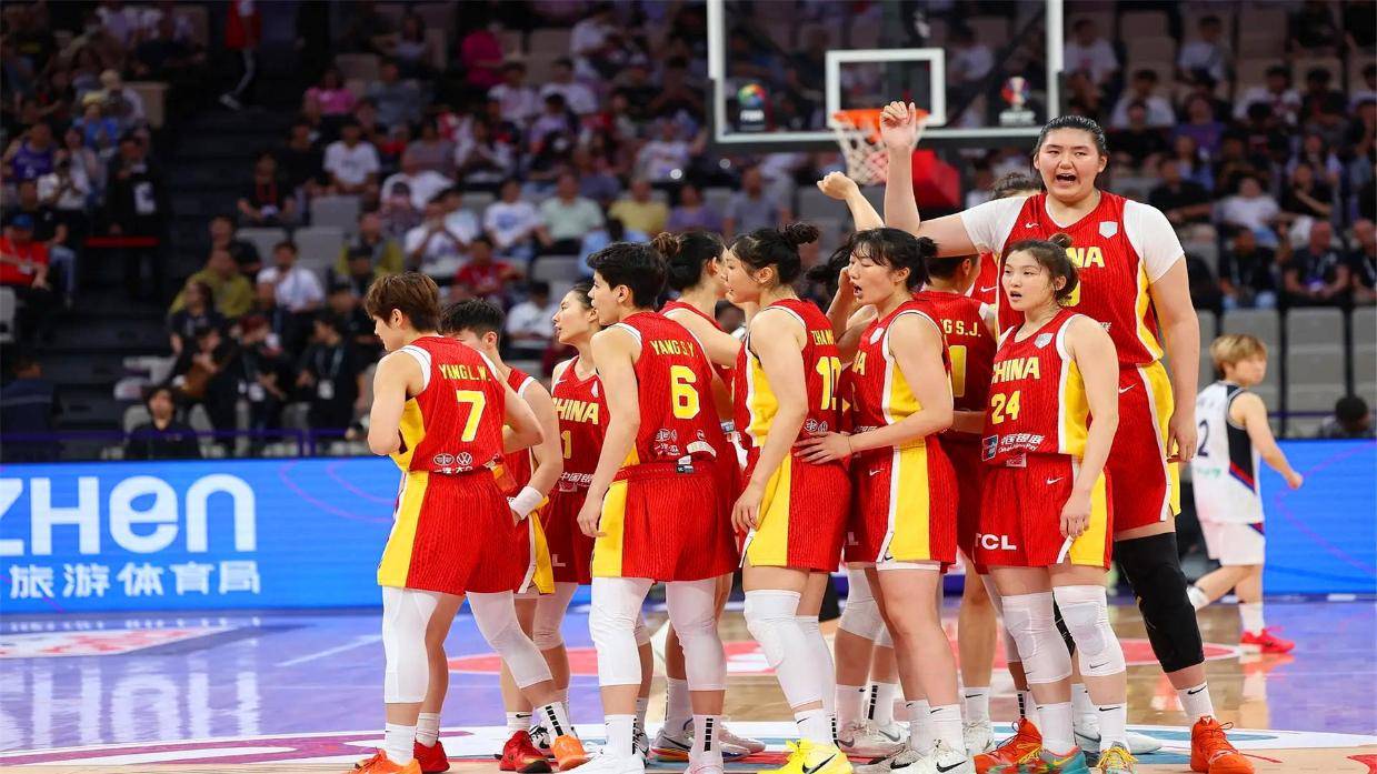 中国女篮大胜韩国女篮！仍有三大短板待解决，5人优秀，2人不及格