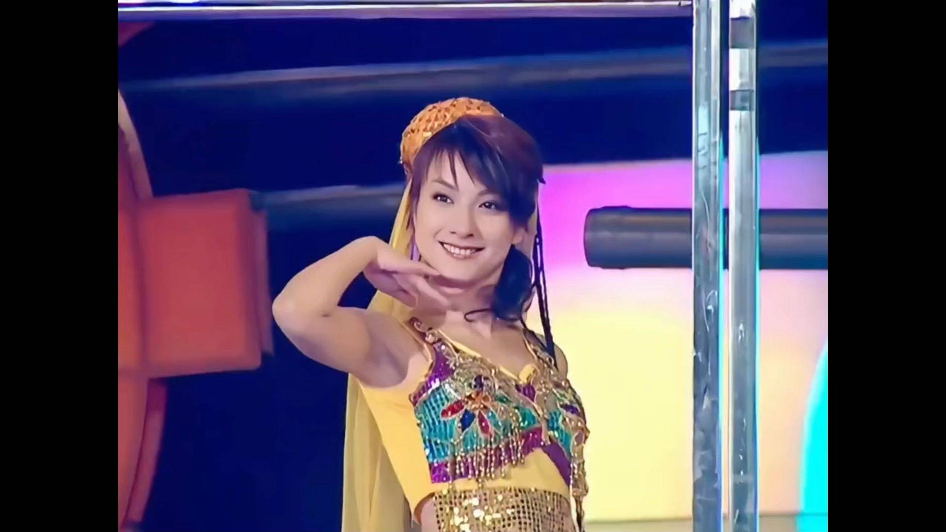 自己中年失业的前女友吴昕,如今走了一条上坡路