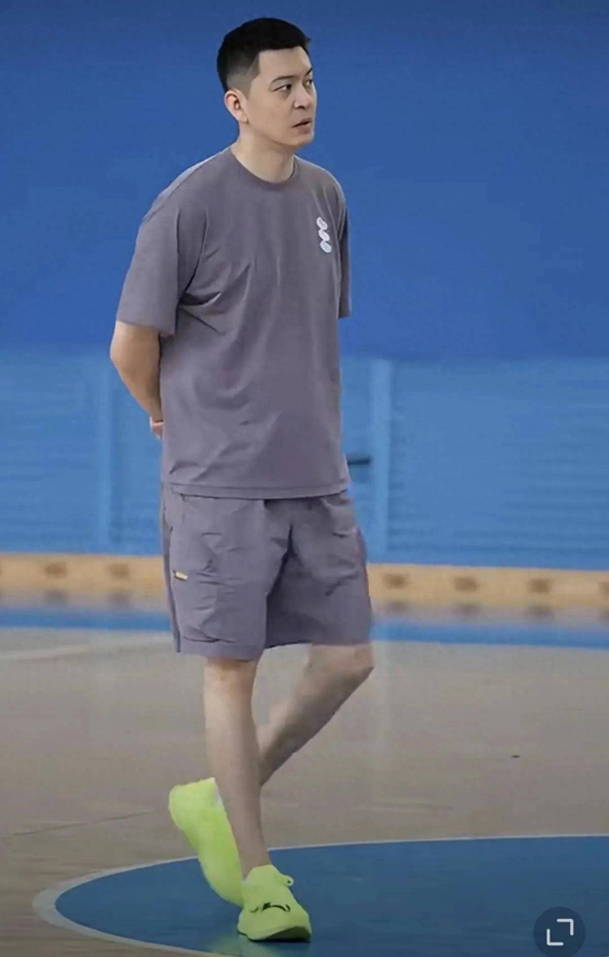 辽宁男篮杨鸣美国考察结束,满打满算一共8天,看来心里有数了