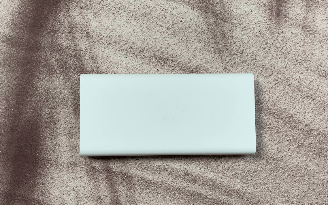 什么牌子充电宝质量最好？2025年10款可登机还耐用充电宝推荐