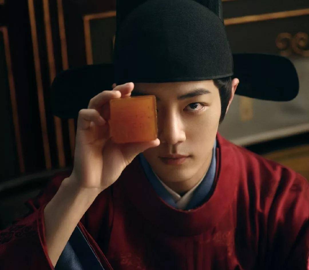 王伟忠：我要去问郑晓龙，是怎么找到肖战这种长得帅演技好的演员_搜狐网