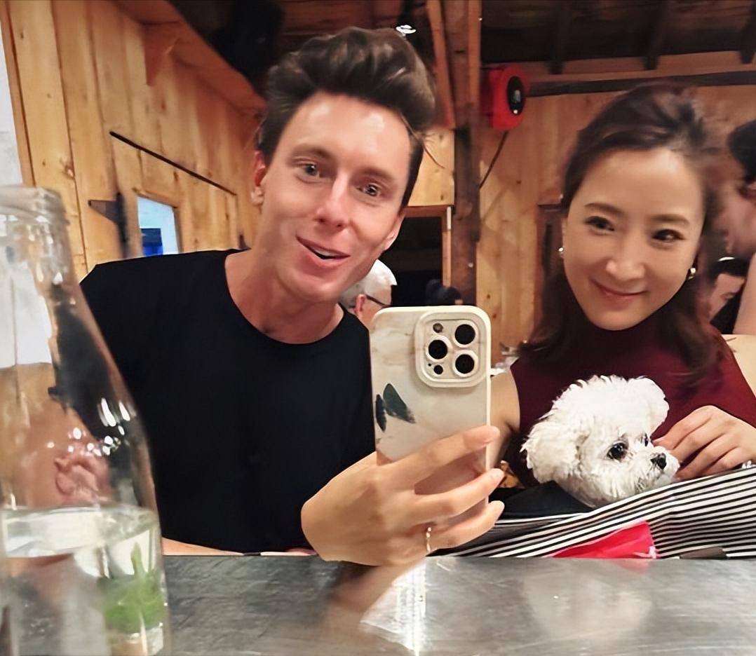 陈赫前妻许婧现状：旅居意大利，38岁肤白貌美，和洋老公至今无子_搜狐网