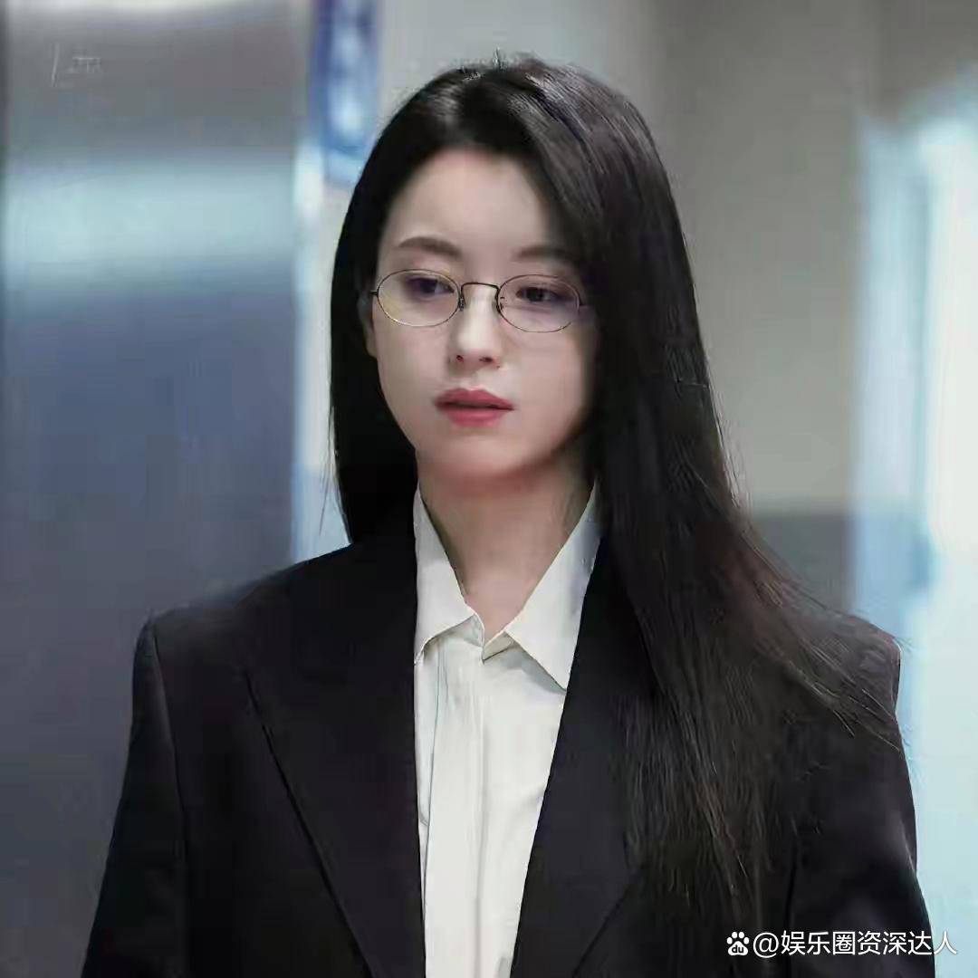 绝美女神!韩国顶流艺人韩孝周,演艺生涯的起伏与绽放