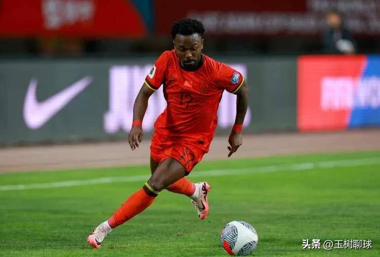 国足新帅选定：比利时专家接棒傅博，引领中国足球新篇章