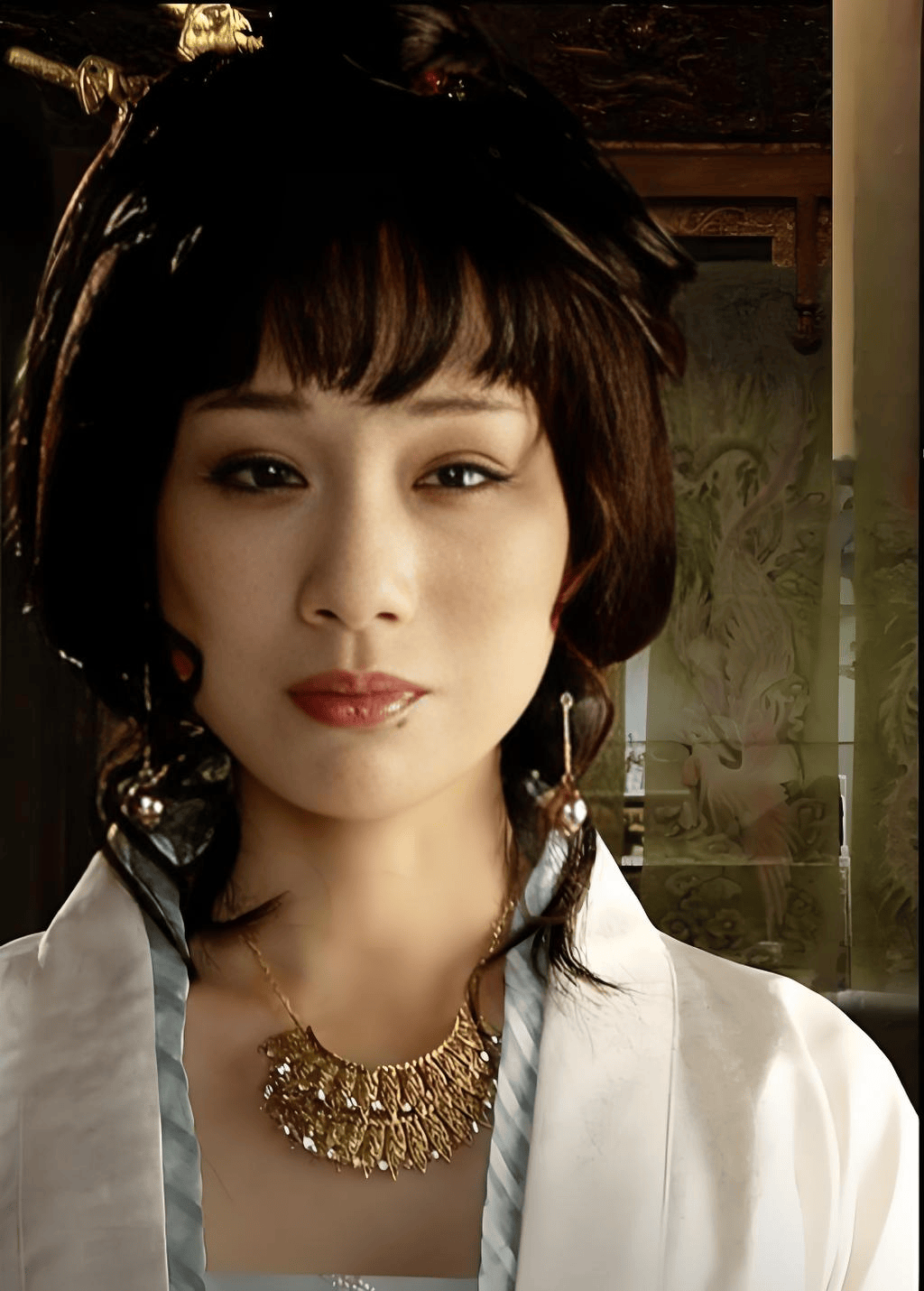 李建群:与导演同居27年没名分,遗憾离世,2年后男朋友随她而去