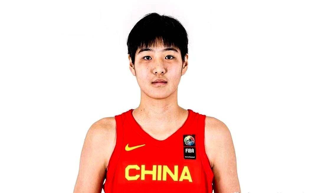 展望2026女篮世界杯，召回4人，淘汰4人，女篮仍有望再创佳绩