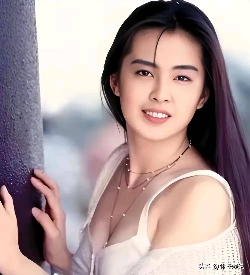 娱乐圈的秘密花园:女星容颜变迁的真相