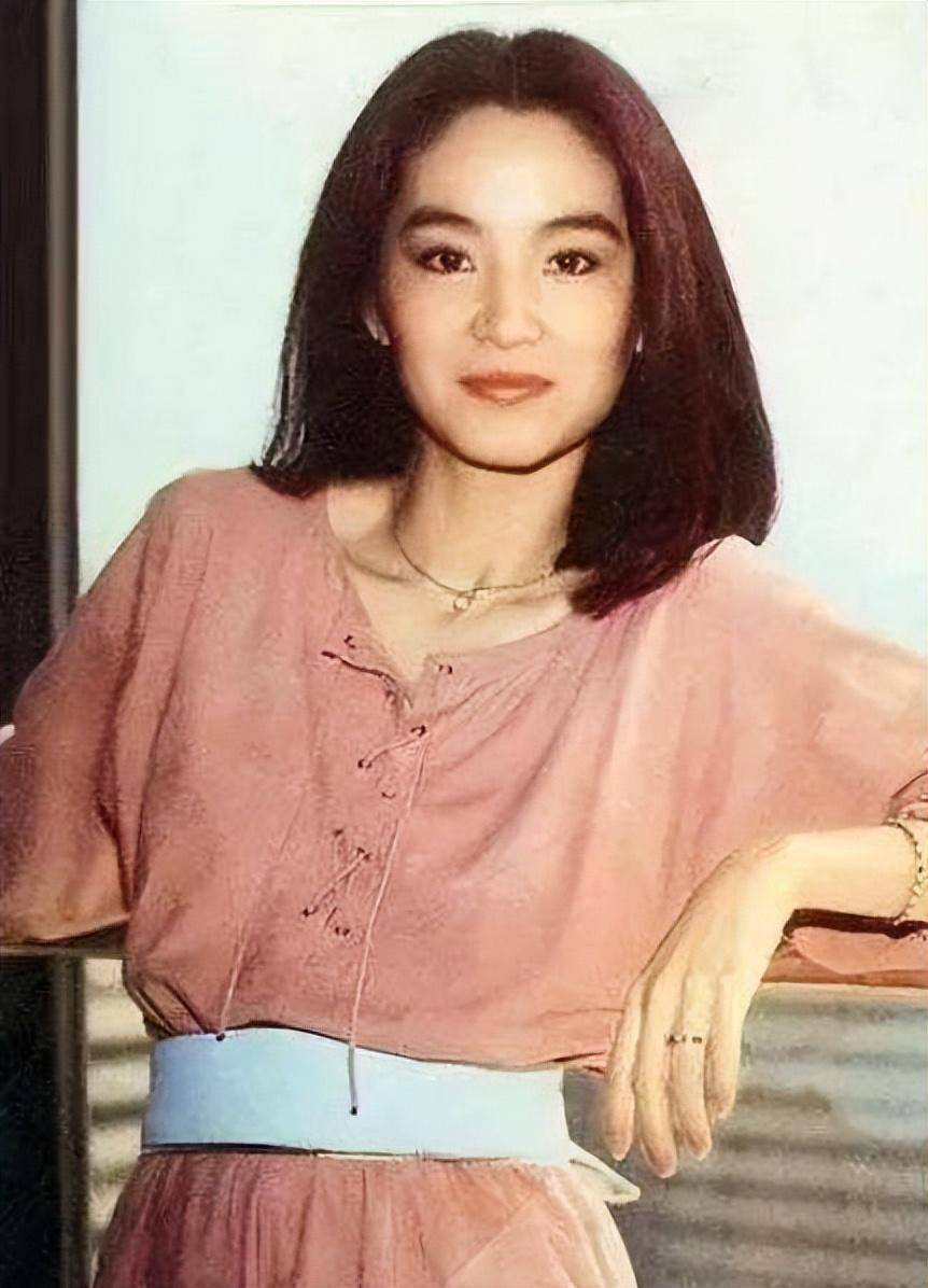 原创他是银幕帅哥曾拒绝林青霞疏远刘嘉玲隐退多年今生活成这般